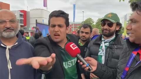 Waqt badal diya jazbaat badal diye meme download